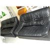 Image 1 : 3pc black leather sofa set; sofa loveseat and