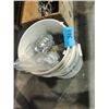 Image 1 : 5G bucket of galvinized nails