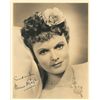 Image 1 : Anna Neagle