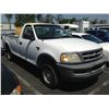 Image 1 : 1998 FORD F-150 1/2 TON 4X4 PICKUP
