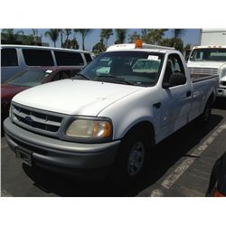 1998 FORD F-250 3/4 TON PICKUP 8 CYL.