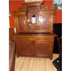 CARVED VICTORIAN MAHOGANY SIDE OARD - CIRCA 1890