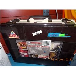 DELUXE TACKLE BOX - NEW