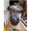 Image 1 : LED 18 CAMPING LANTERN