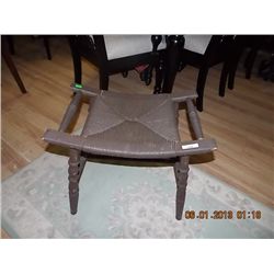 WOOD SADDLE SEAT STOOL