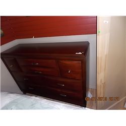 CHEST OF DRAWERS - NEW