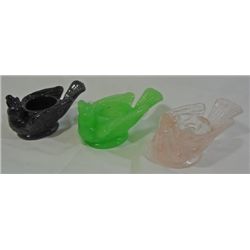 DEGENHART MARKED BIRD AND BERRY  OPEN SALT CELLAR, GREEN, BLACK AND PINK