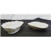 Image 2 : 2 DIFFERENT VINTAGE DISHES