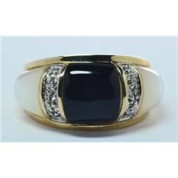 10kt Dome Ring Size 7