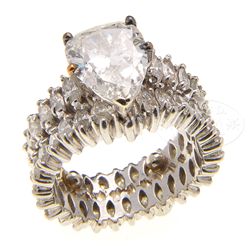 3.10CT PEAR SHAPED DIAMOND RING.