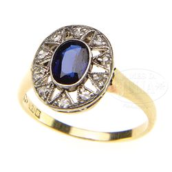 14KT SAPPHIRE & DIAMOND RING.