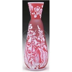 WEBB ENGLISH CAMEO VASE.