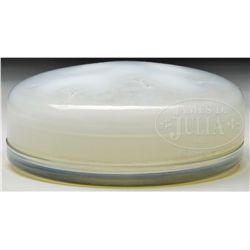 R. LALIQUE HOUPPES OPALESCENT POWDER BOX.