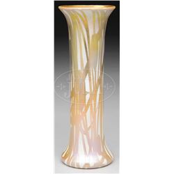 DURAND ART GLASS VASE.