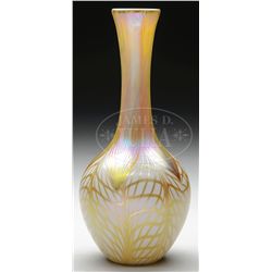 QUEZAL ART GLASS VASE.