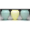 Image 1 : 3 ART GLASS VASES.