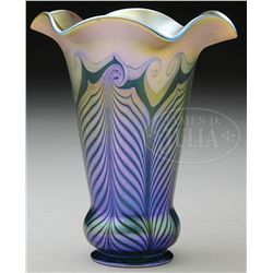 QUEZAL DECORATED ART GLASS SHADE.