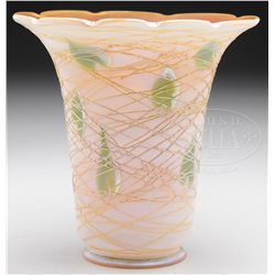 QUEZAL ART GLASS SHADE.