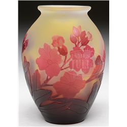 GALLE FLORAL CAMEO VASE.