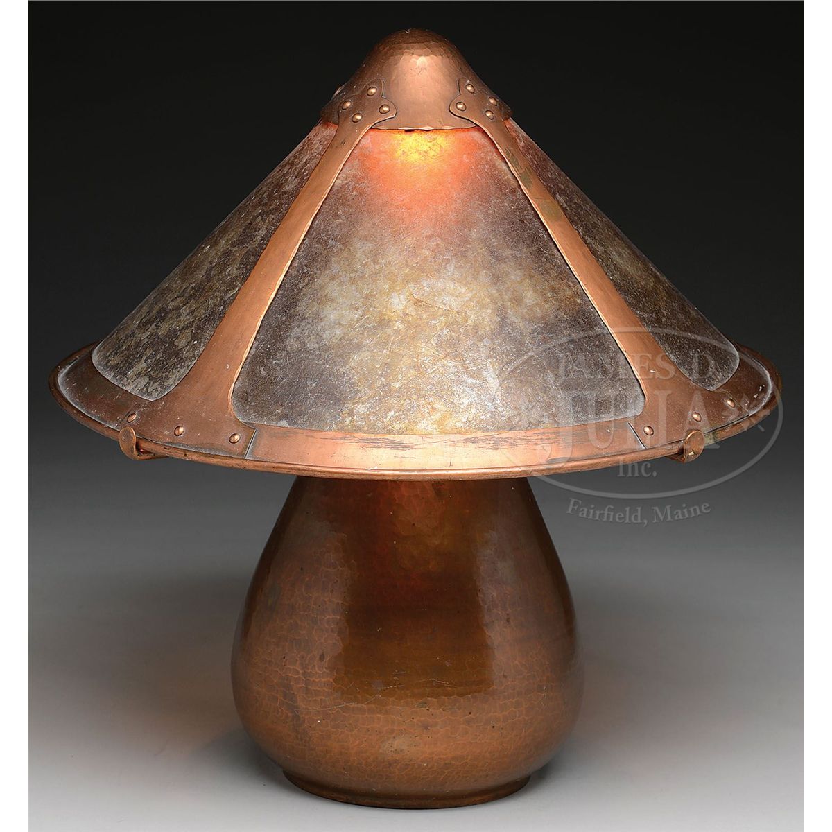 DIRK VAN ERP TABLE LAMP.