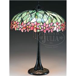 HANDEL LEADED FLORAL TABLE LAMP.