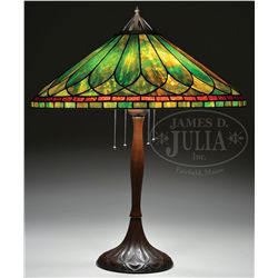 HANDEL LEADED TABLE LAMP.