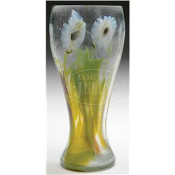 TIFFANY DAISY PAPERWEIGHT VASE.