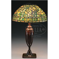 TIFFANY STUDIOS LEADED TABLE LAMP.