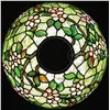 Image 2 : TIFFANY STUDIOS APPLE BLOSSOM TABLE LAMP.