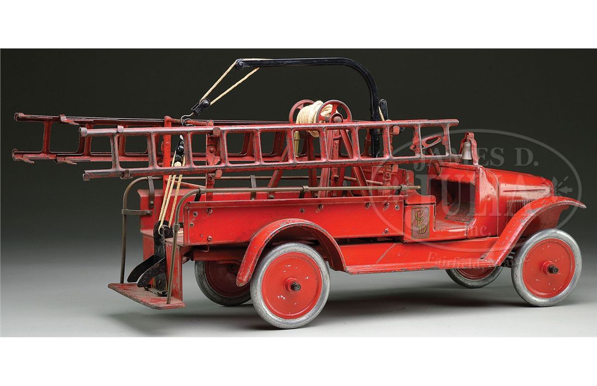 BUDDY L 205 FIRE TRUCK.