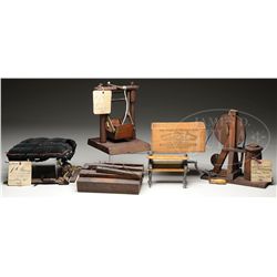 LOT OF PATENT MODELS.