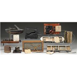LARGE LOT OF PATENT MODELS.