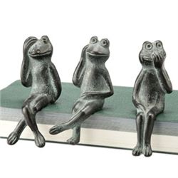 FROG SHELF SITTERS