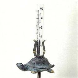 TURTLE WITH RAIN GAUGE