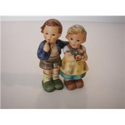 Goebel Hummel Figurine " We Congratulate "