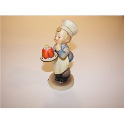 Goebel Hummel Figurine " Baker "