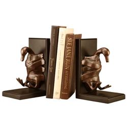 DUCK TAPE BOOKENDS