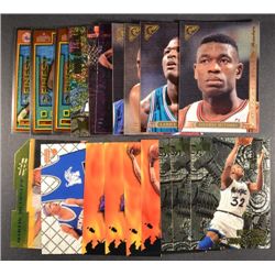 19  --  1995 - 96 Specialty Cards (4-Topps Gallery The Masters,