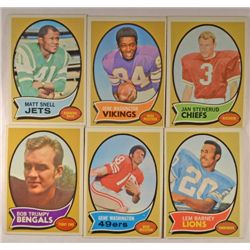 100  -  1970 Topps Football Cards.  Nice EM-NM.