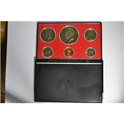 *1978 United States Mint Proof Set  Excellent Condition*