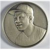 Image 2 : 1974 HANK AARON COMMEM 2.1 OZ .999 SILVER