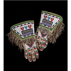 Sioux Beaded Cowgirl Gauntlets