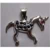 Image 1 : 3.880g Horse Shape Pendant of Sapphire and Ruby in Silver