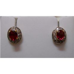 Earring of Diamond 0.25 Ctw, Ruby 0.82 Ctw in 3.20g 18kt Yellow Gold