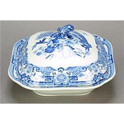 A Mason's Ironstone 'Blue pheasants' pattern shaped square vegetable tureen and cover, 24cm wide,...