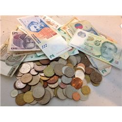 LOT OF FOREIGN COINS $ CURRENCY,OVER 100 PCS 60'S TO EARLY 90'S ALL DISCONTINUED