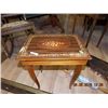 Image 1 : SMALL INLAID SEWING TABLE - MUSICAL