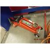 Image 1 : FLOOR JACK  - 2 ½ TON