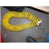 Image 1 : AIRLINE HOSE - YELLOW