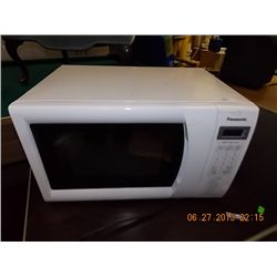 MICROWAVE - PANASONIC